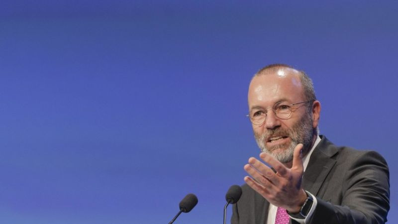 Манфред Вебер: Европа е твърде слаба, за да се противопостави на Тръмп
